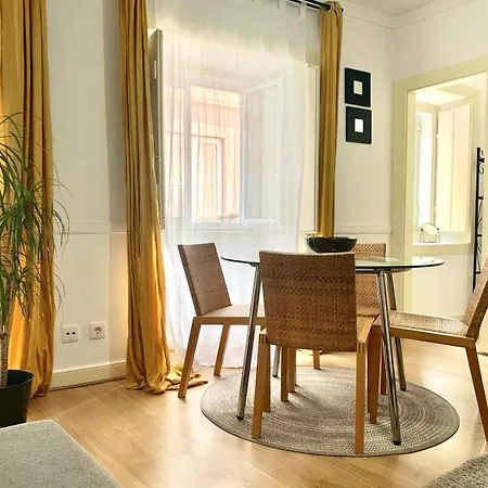 Avenida Liberdade 1 * Lisboa