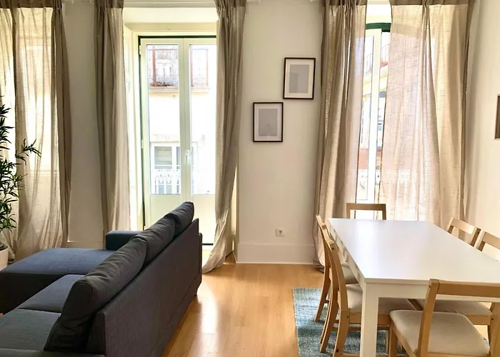 Avenida Liberdade 1 *