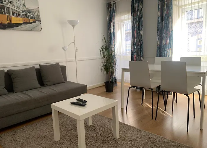 Apartamento Avenida Liberdade 1 *